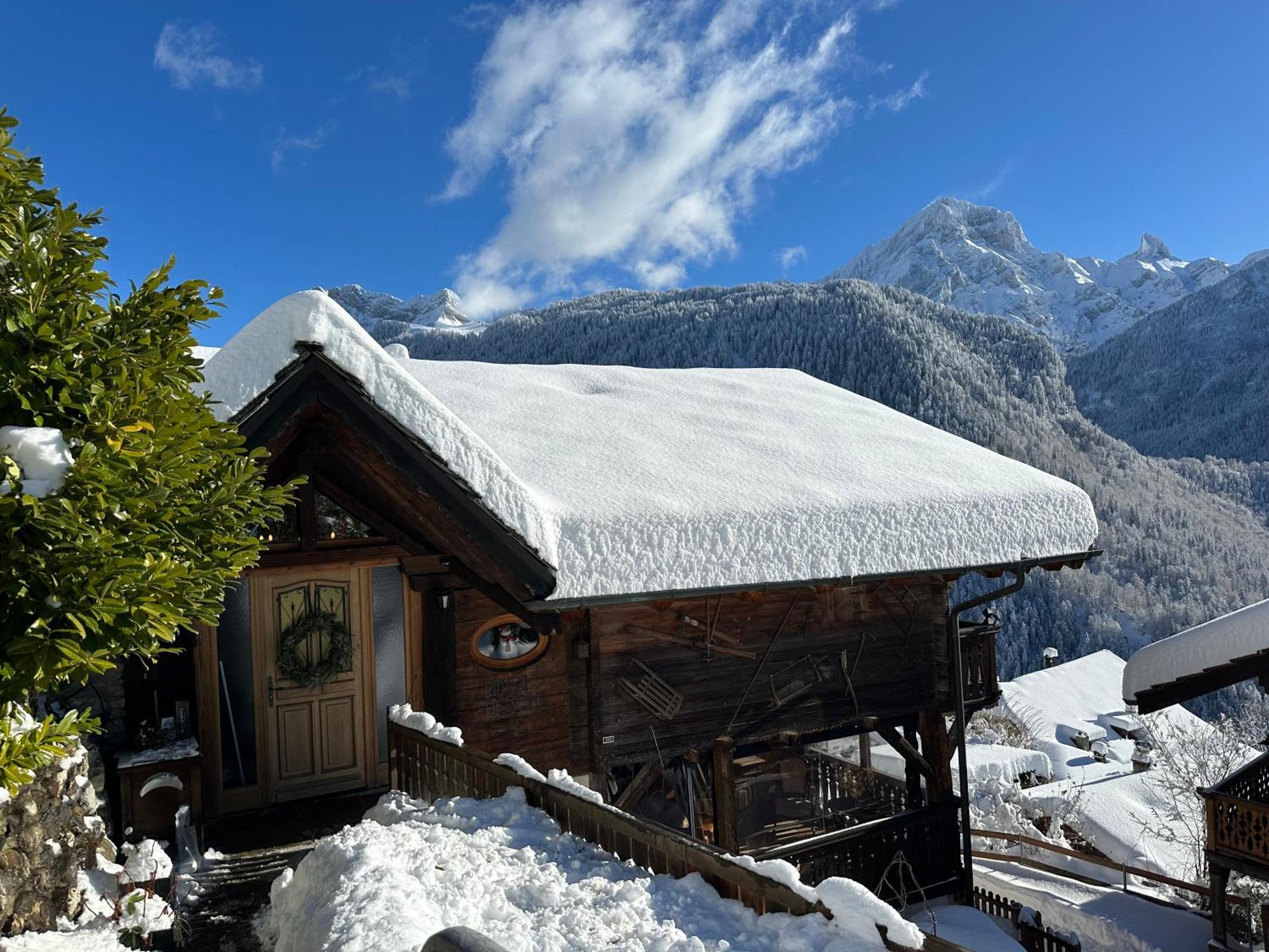 Chalet Rayon De Soleil Gryon Villars Exterior foto